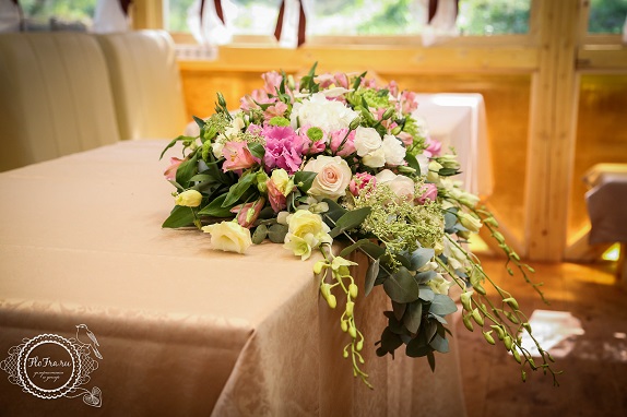 цветы выездная свадебная регистрация, кемерово флористика арка с цветами декор www.flofra.ru