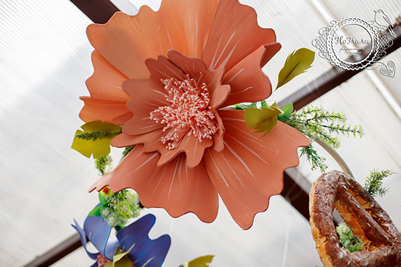Украшение летней верандв декор флористика цветы муляжи Кемерово Новосибирск декор дизайн Гигантские цветы www.flofra.ru9